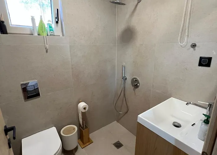 Dottori 别墅 基尼拉